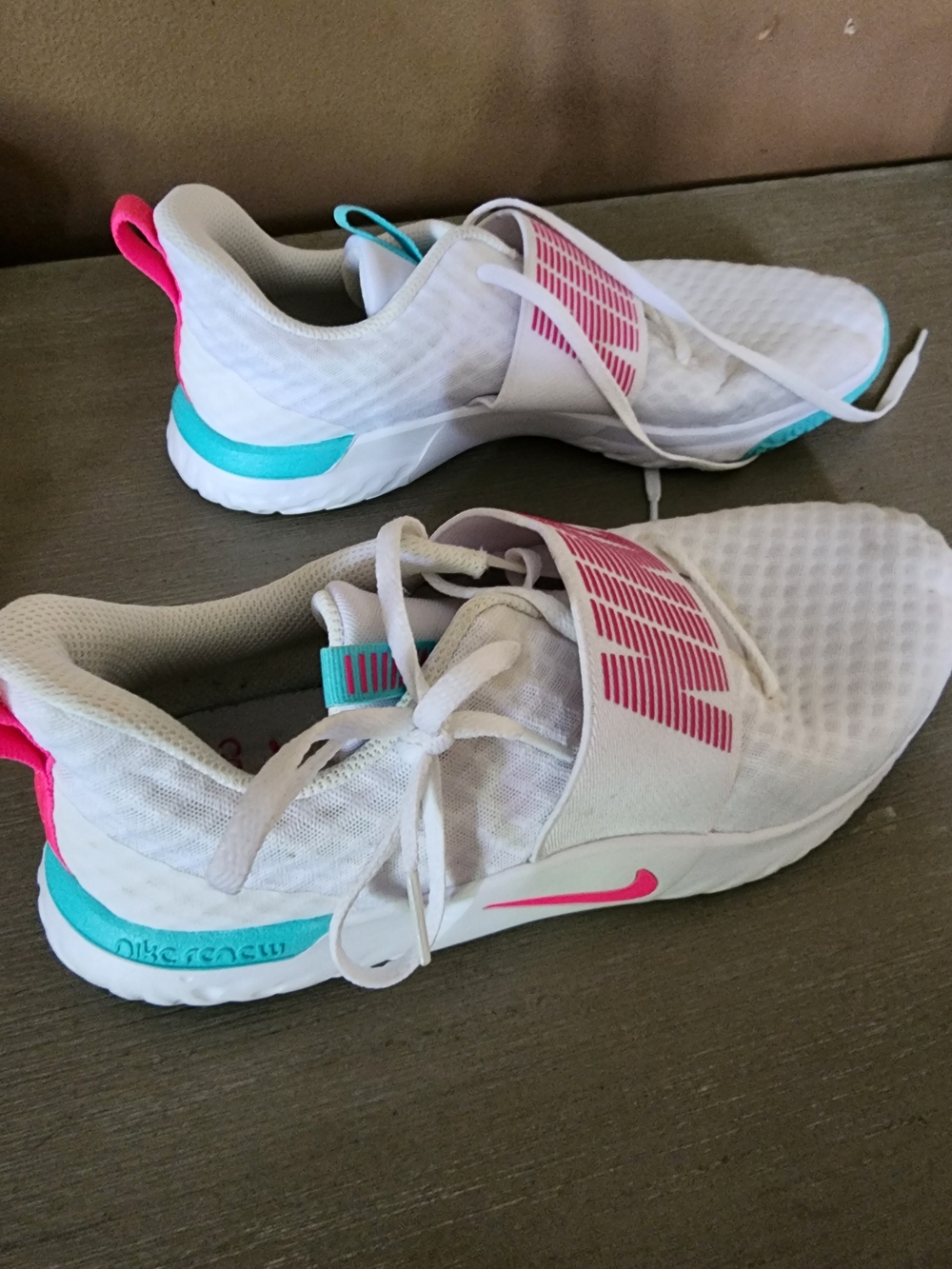 Nike Women’s White Athletic Sneakers with Pink & Teal Accents